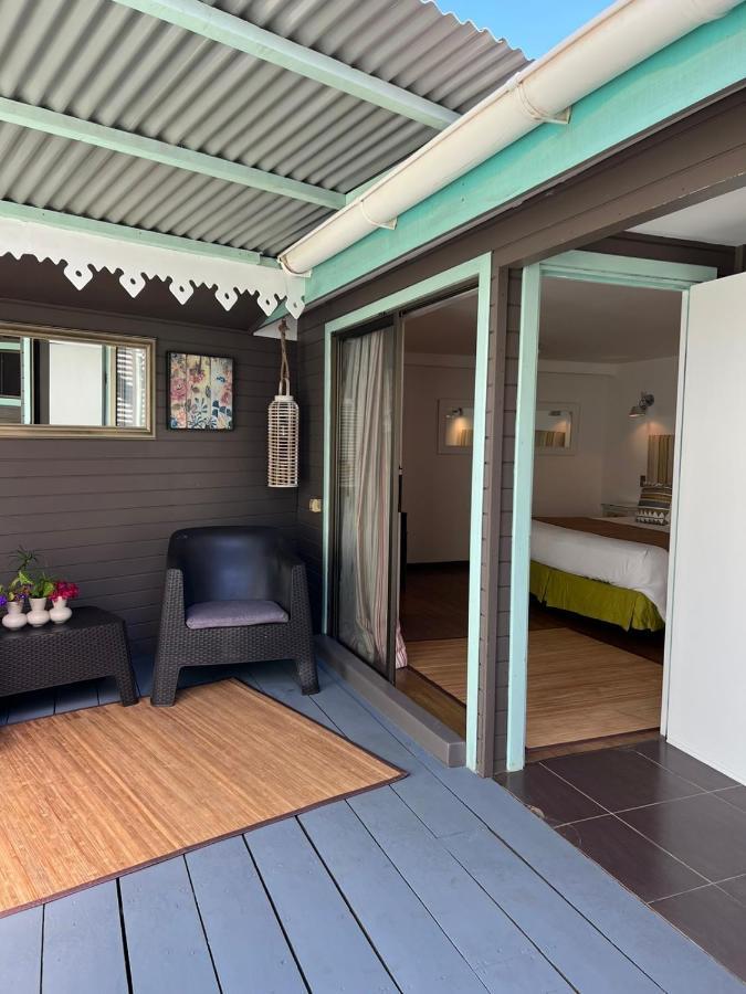 Hotel Boutique La Perouse Hanga Roa Exterior photo