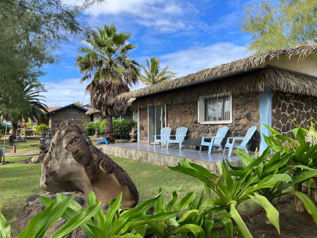 Hotel Boutique La Perouse Hanga Roa Exterior photo